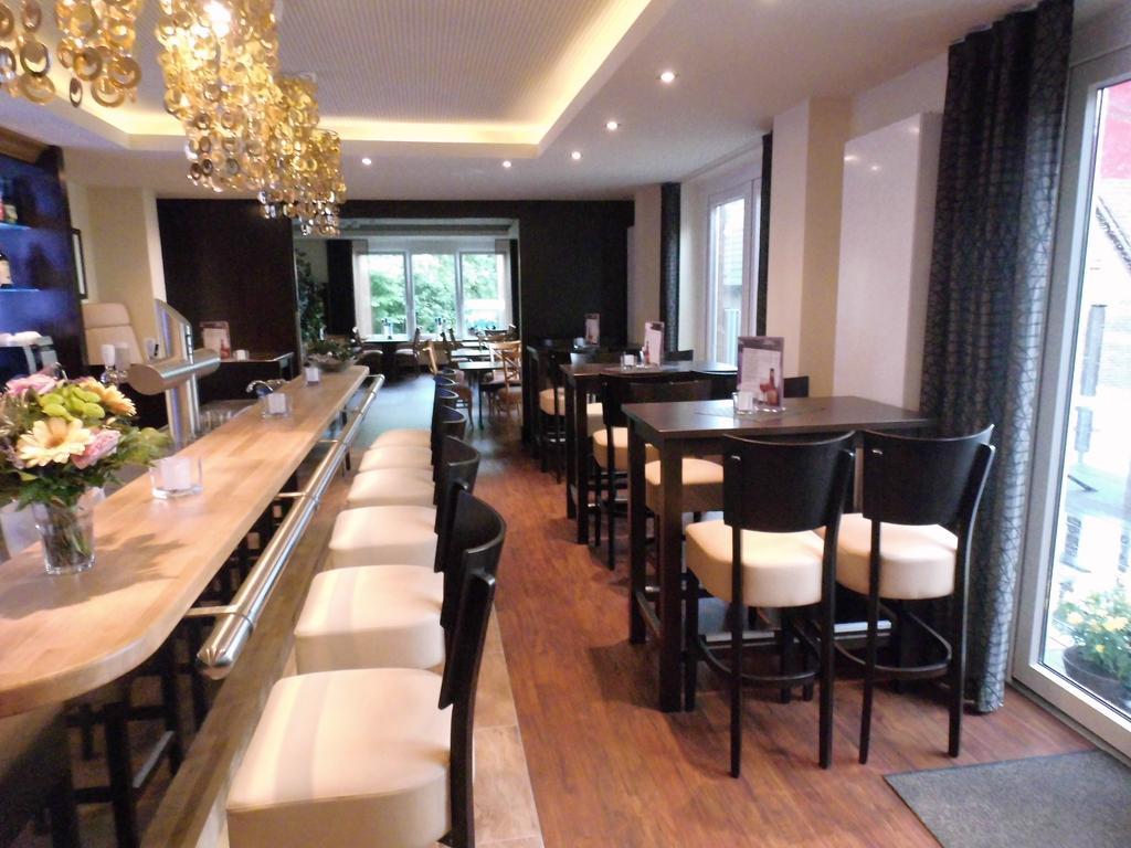 Hotel Oelen & Holgers Brasserie Und Lounge Bad Bentheim Exterior photo