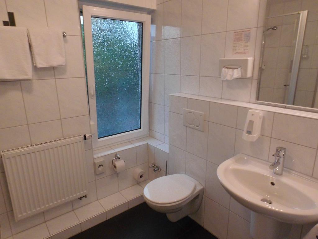 Hotel Oelen & Holgers Brasserie Und Lounge Bad Bentheim Room photo